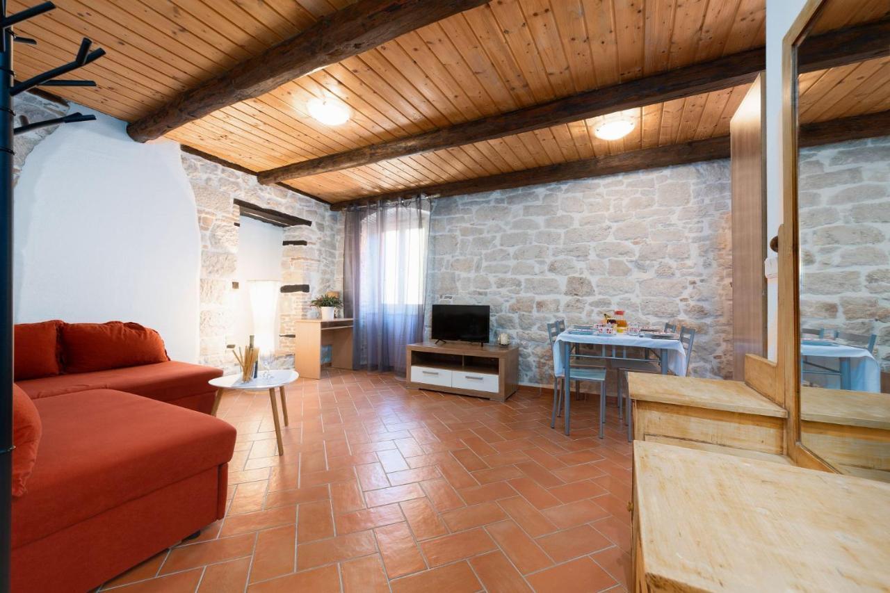 Perla Vrsar Apartment ภายนอก รูปภาพ